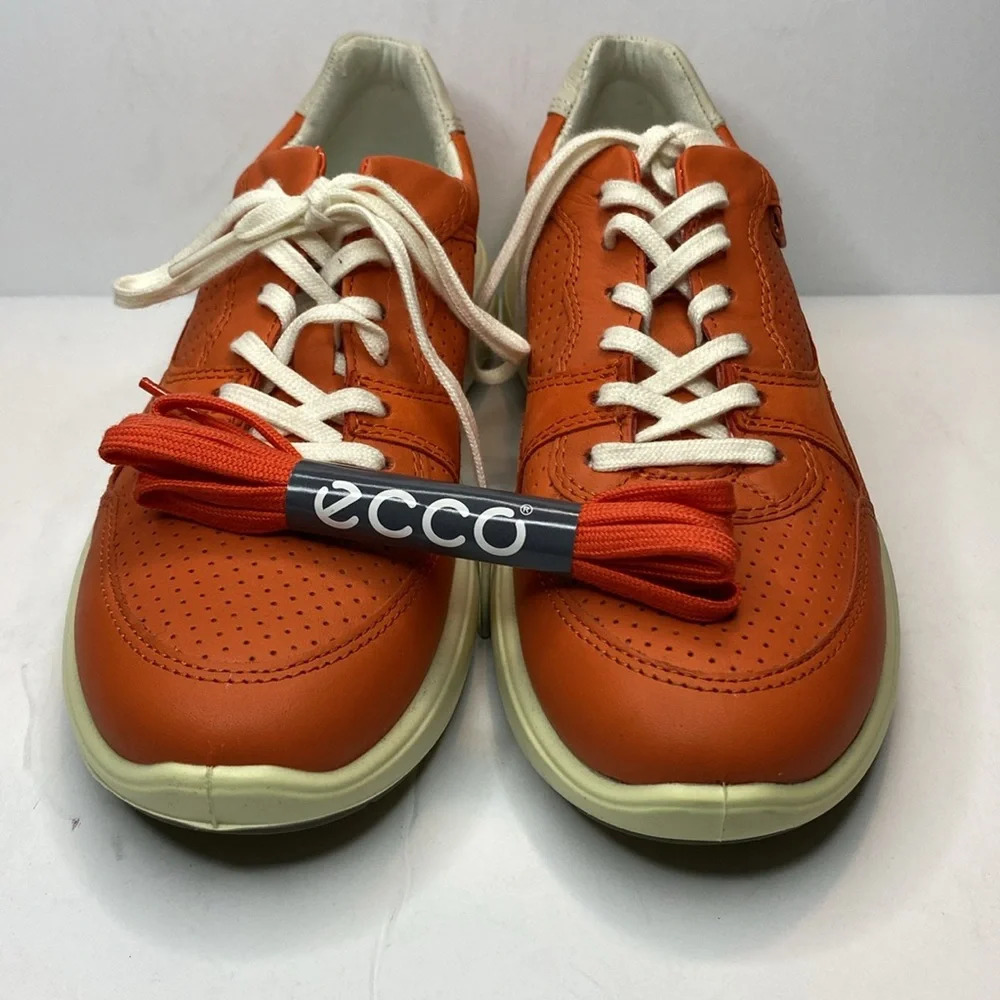 NWOT Ecco Orange Leather Soft 7 Lace Up Sneaker - Picture 10 of 13